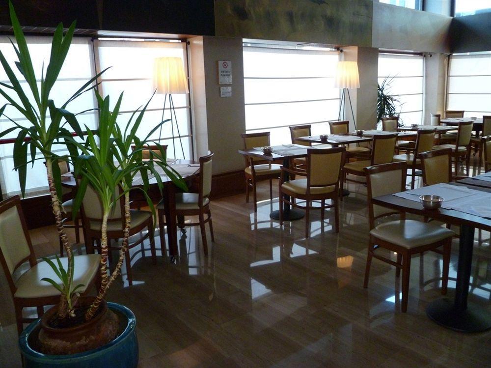 Hotel Astoria Γκαλλαράτε Εξωτερικό φωτογραφία